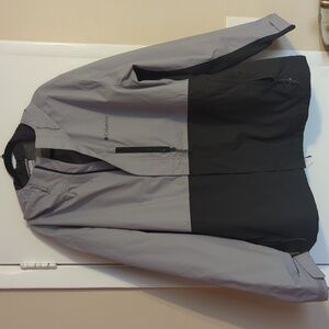 Columbia rain coat